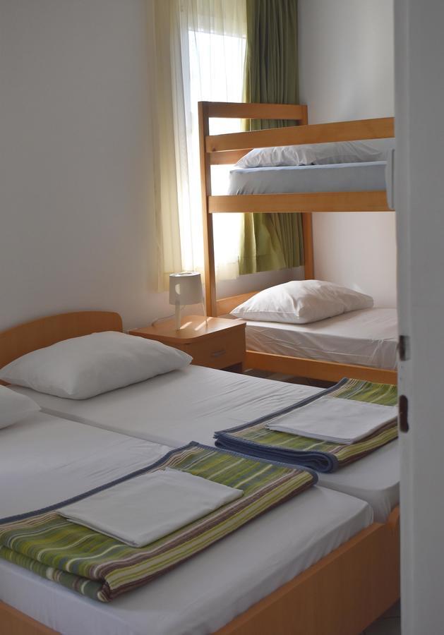 Hostel Amfora Fažana Kültér fotó
